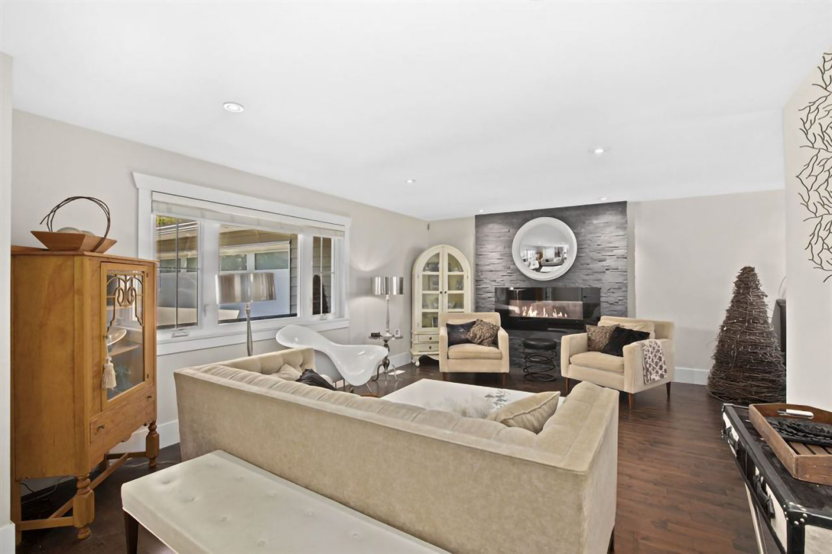 1225 Greenbriar Way, North Vancouver 4