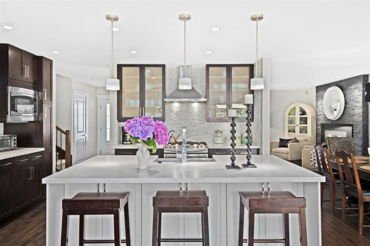 1225 Greenbriar Way, North Vancouver