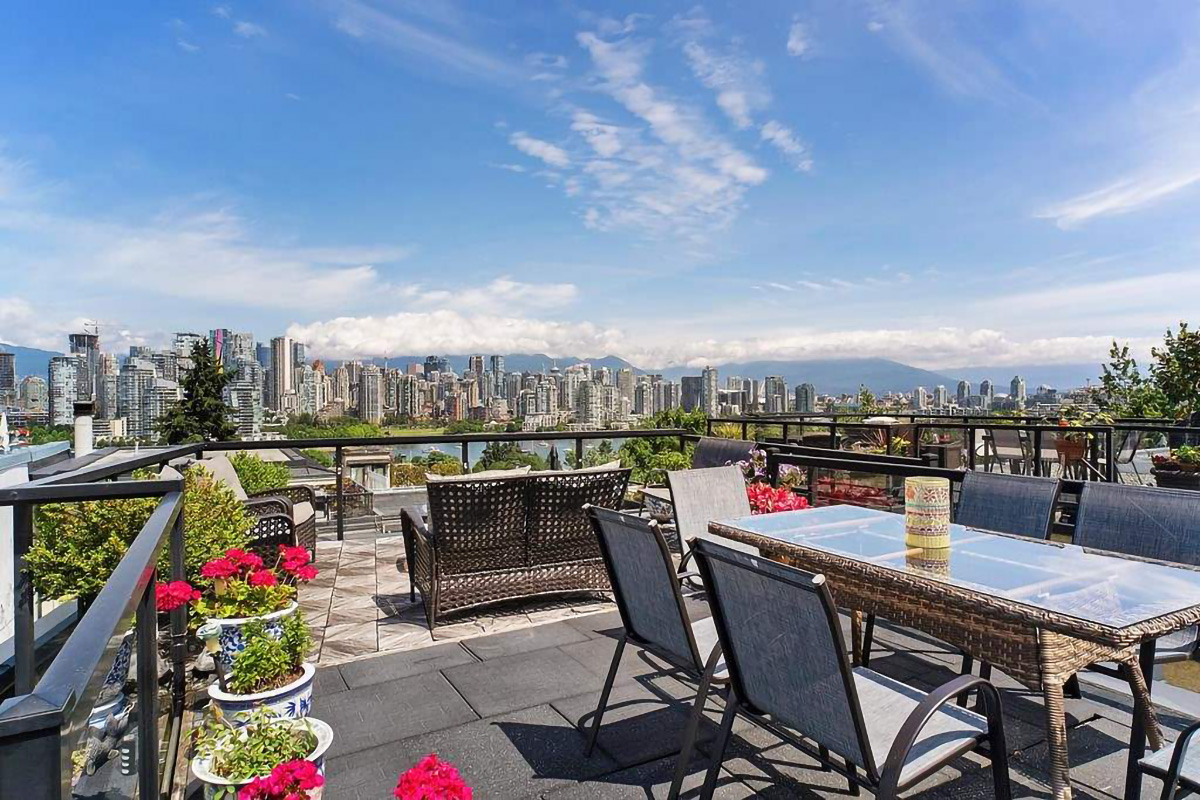 1021 W 8th Ave, Vancouver 10