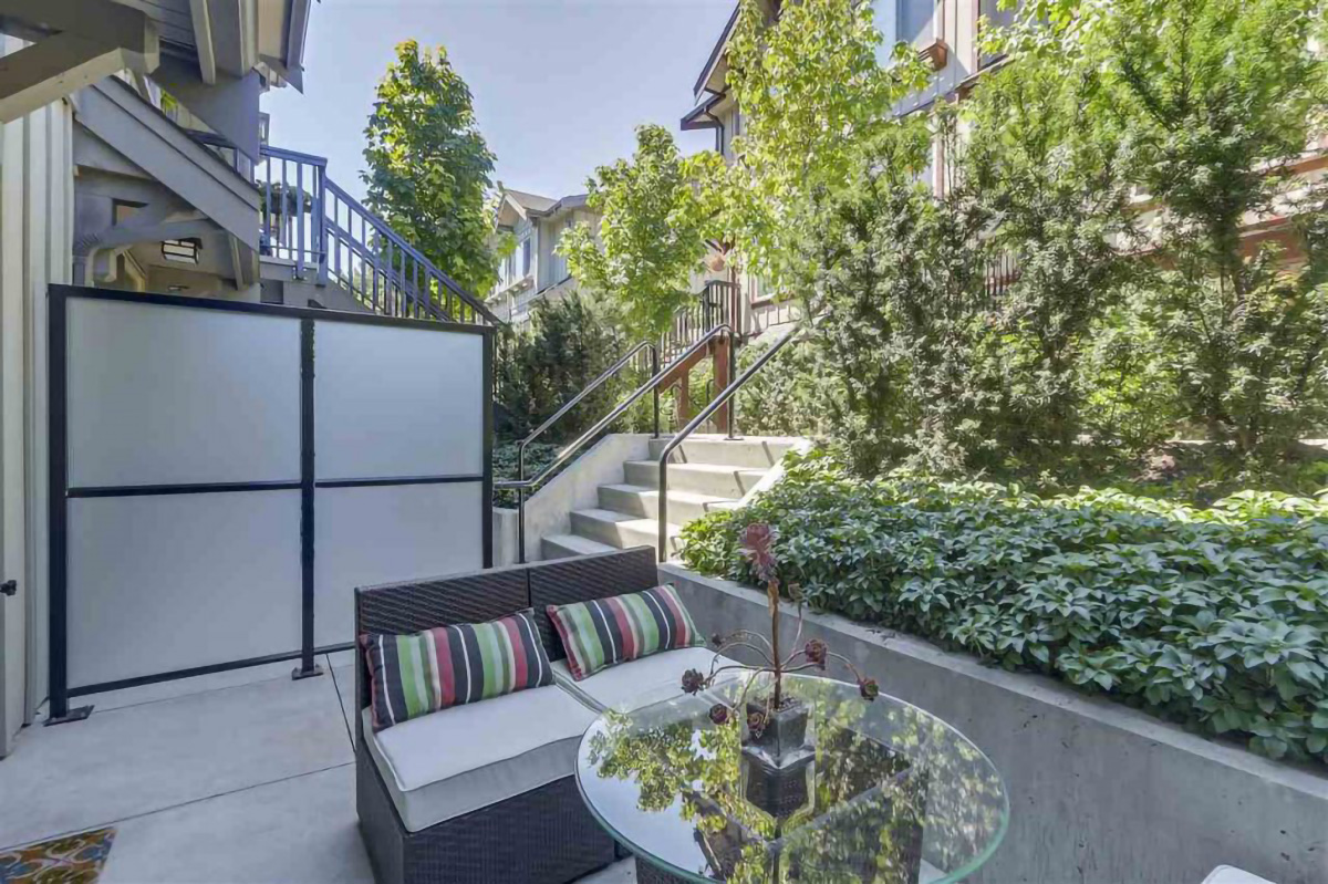 #8 - 433 Seymour River Place 11