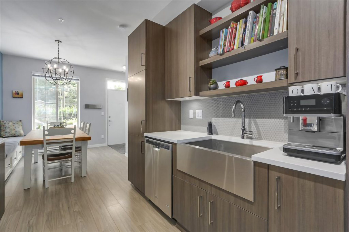 #8 - 433 Seymour River Place 8