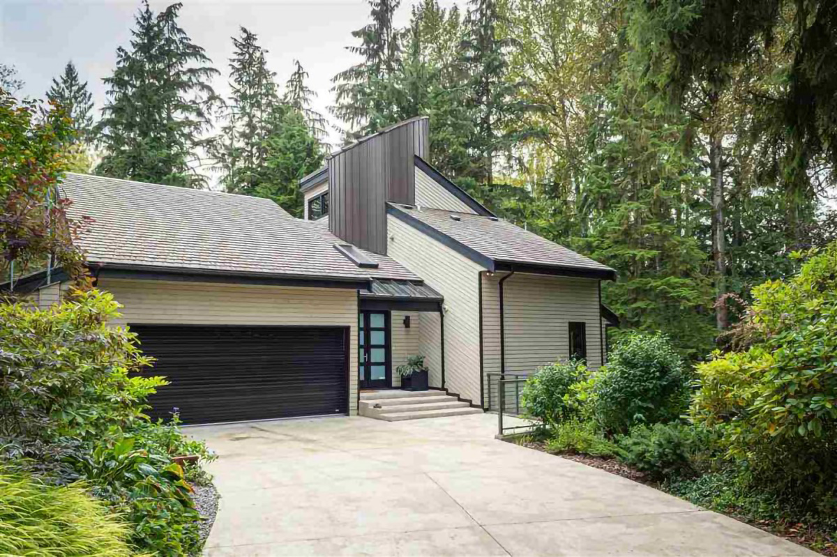 2889 Allan Road, North Vancouver 27