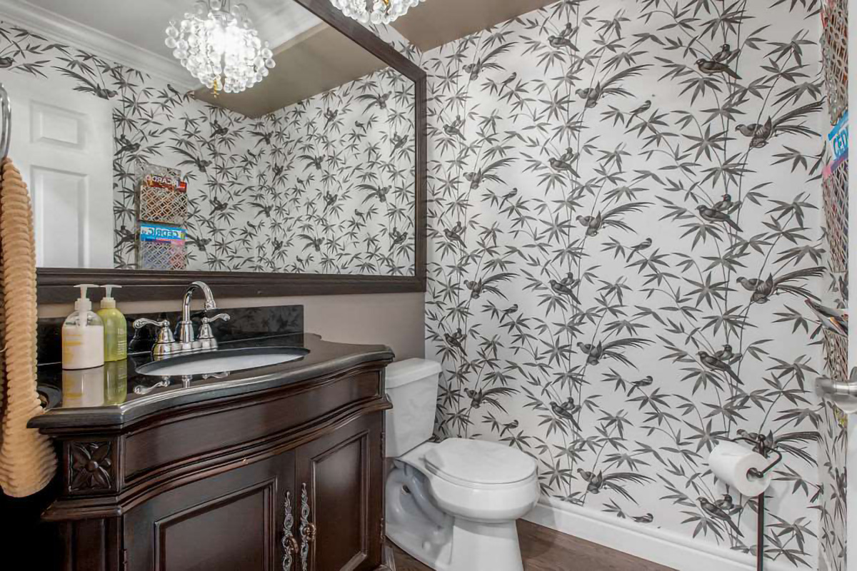 #1 - 226 E 10th St, North Vancouver 22