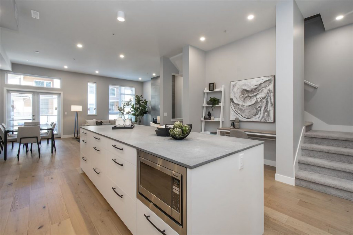 4674 Capilano Road, North Vancouver 5