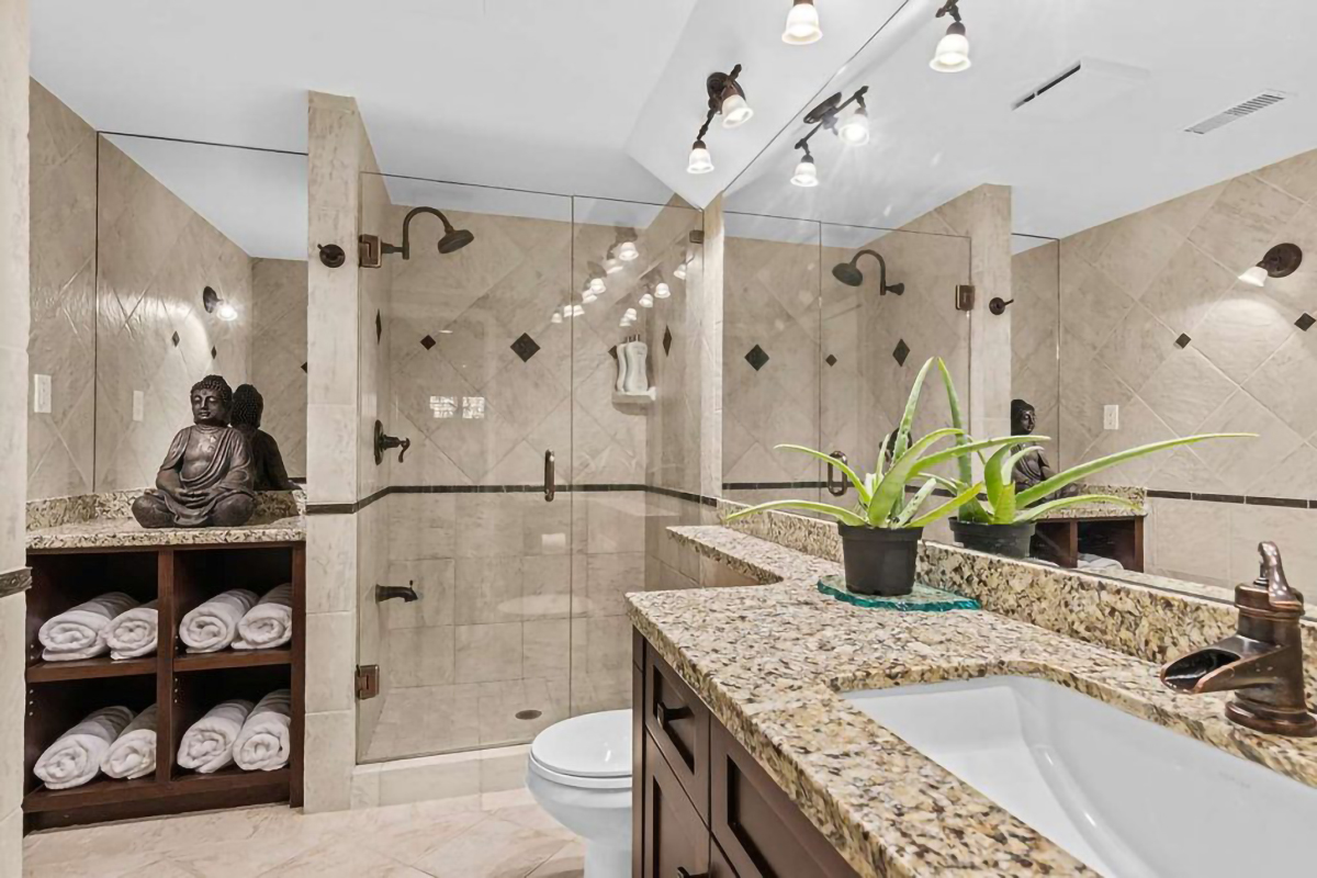 5533 Cliffridge Place, North Vancouver 24
