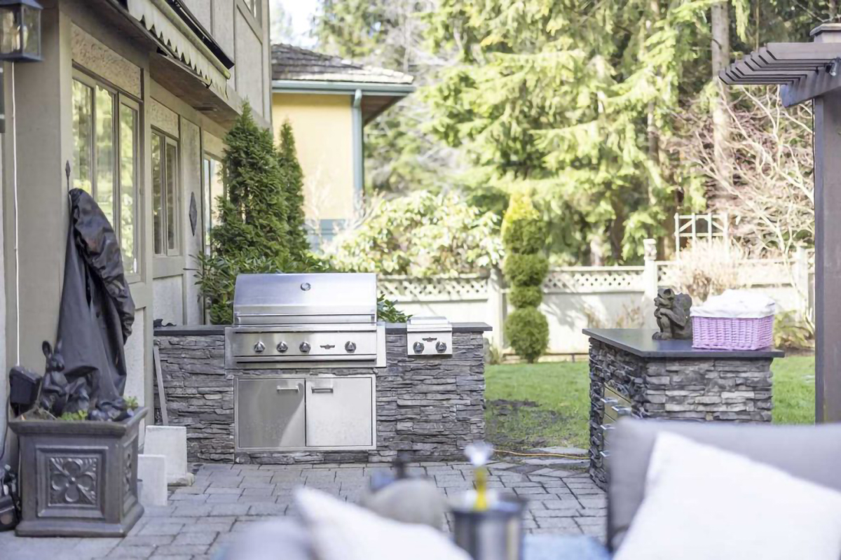 5533 Cliffridge Place, North Vancouver 26