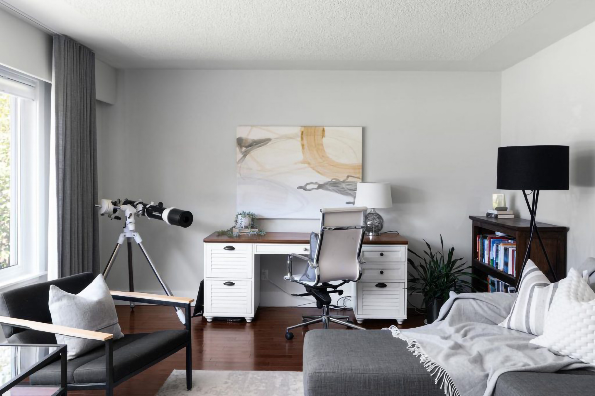 2704 Ailsa Crescent 5