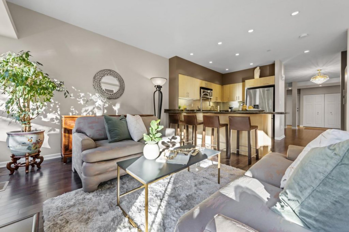 23 3750 EDGEMONT BOULEVARD 6