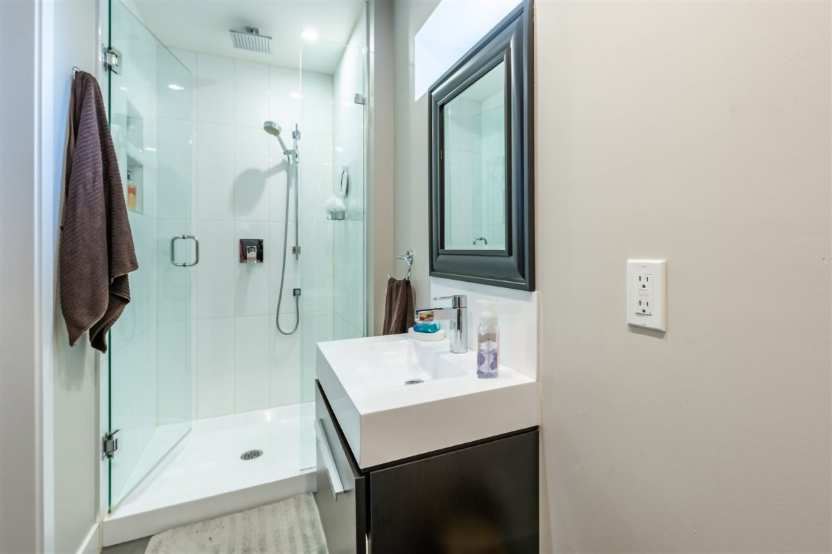 549 W 22nd STREET, NORTH VANCOUVER 14