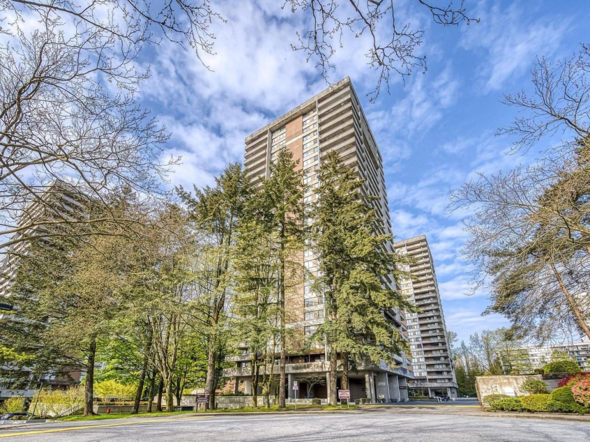 1702-3755 BARTLETT COURT, BURNABY, BC V3J 7G7
