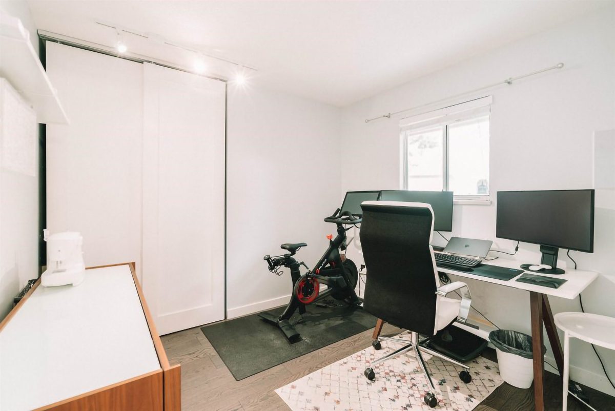 37-900 W 17TH STREET, NORTH VANCOUVER 17