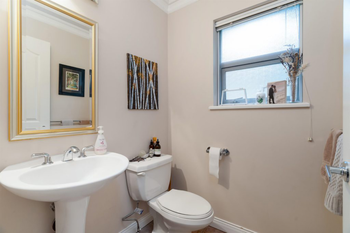 108 GLENMORE DRIVE, WEST VANCOUVER 11