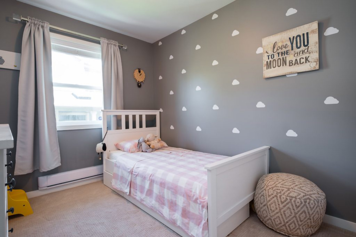 248 E 6th Street, North Vancouver 28