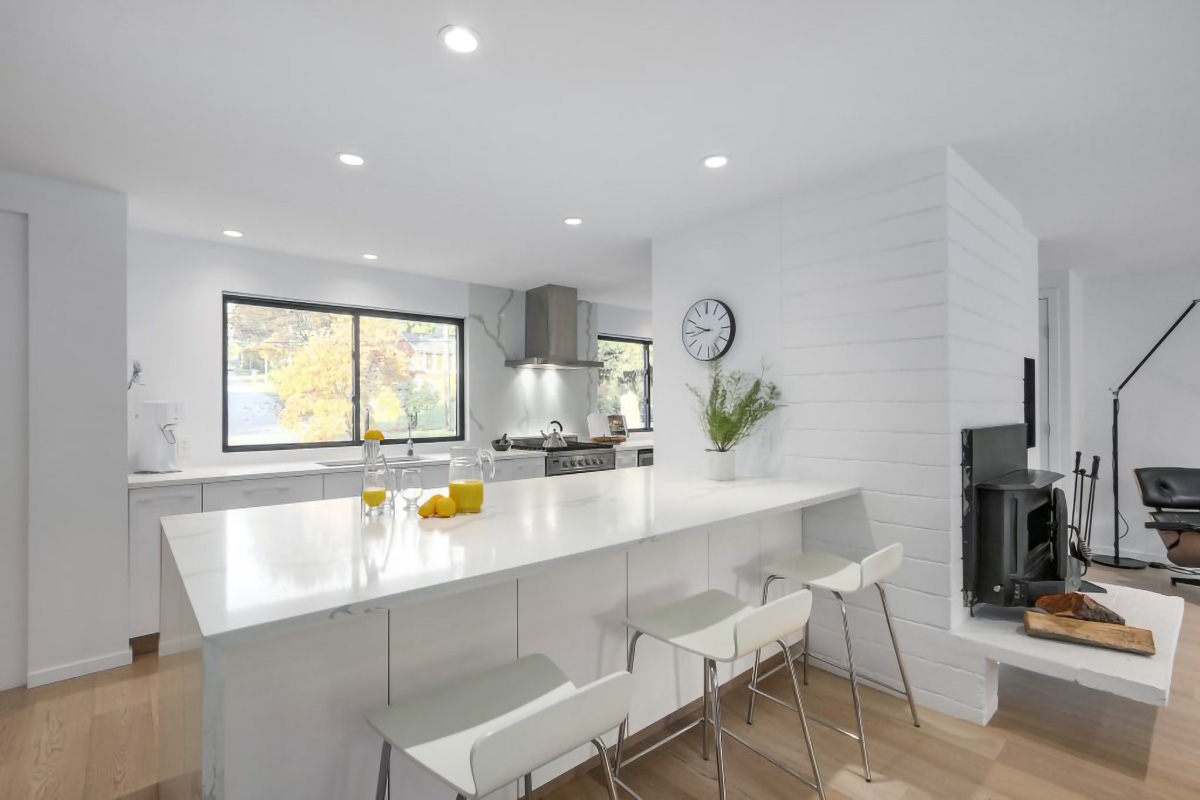 1388 Appin Road, North Vancouver 4