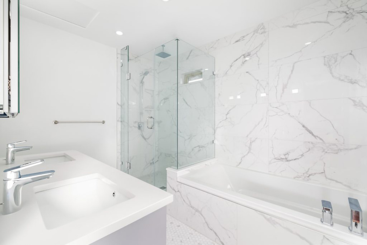 2545 Edgemont Blvd, North Vancouver 32