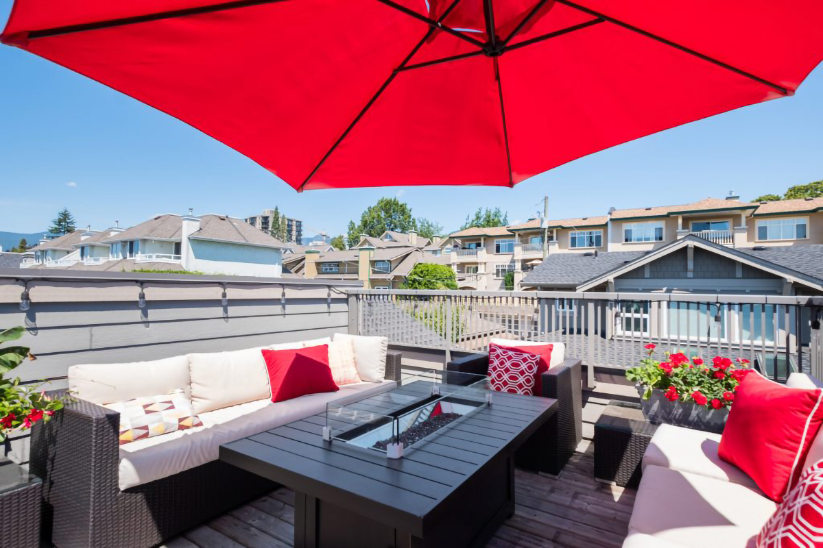 248 E 6th Street, North Vancouver 32