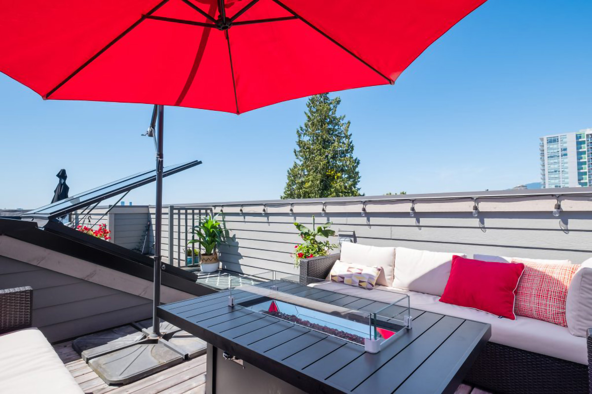248 E 6th Street, North Vancouver 34