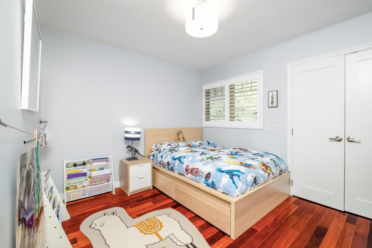 2545 Edgemont Blvd, North Vancouver 38