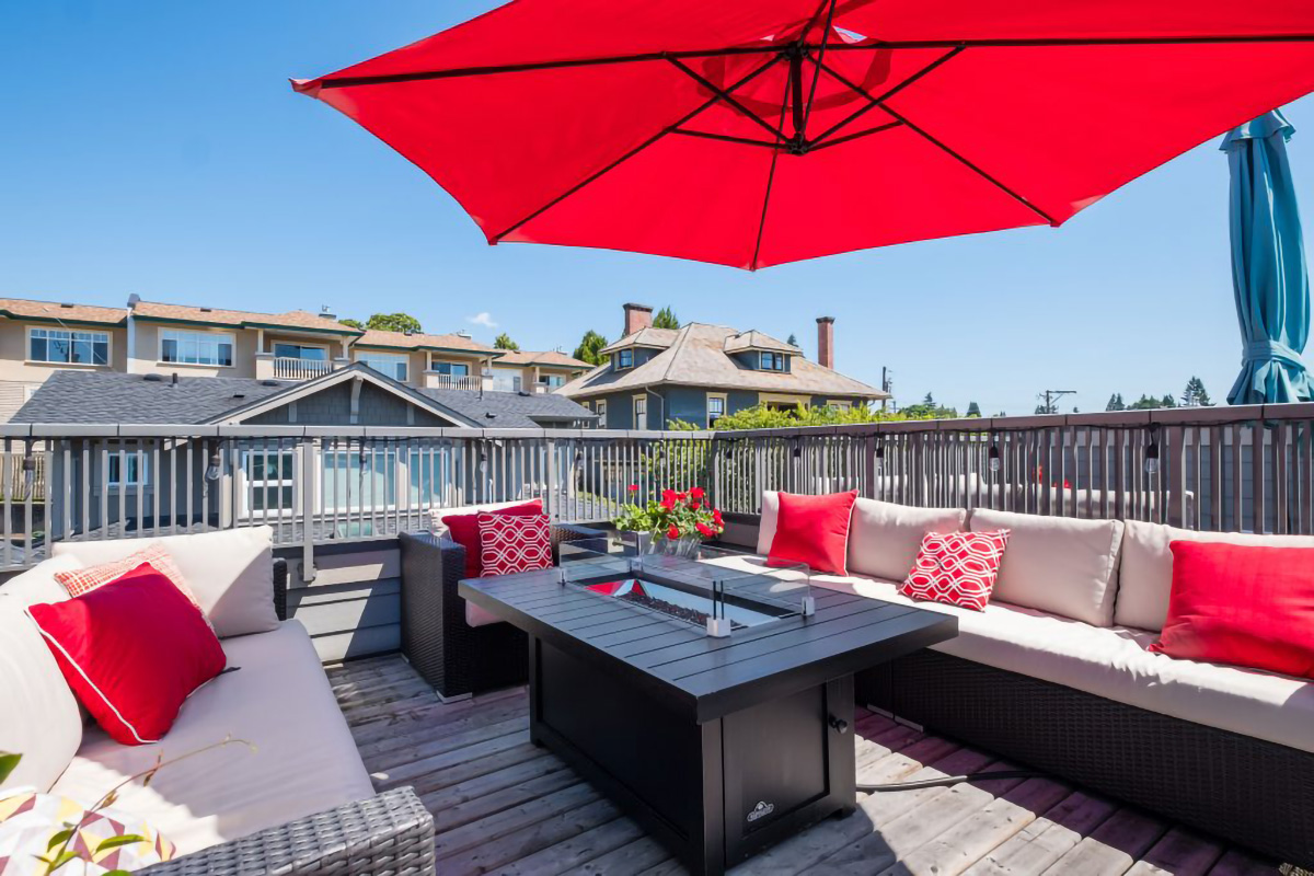 248 E 6th Street, North Vancouver 38
