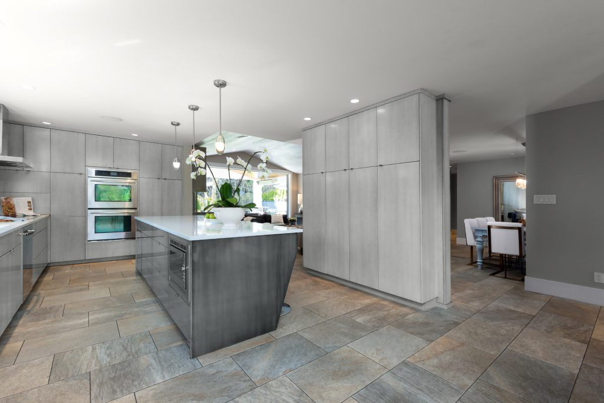 4227 Lions Ave, North Vancouver 13