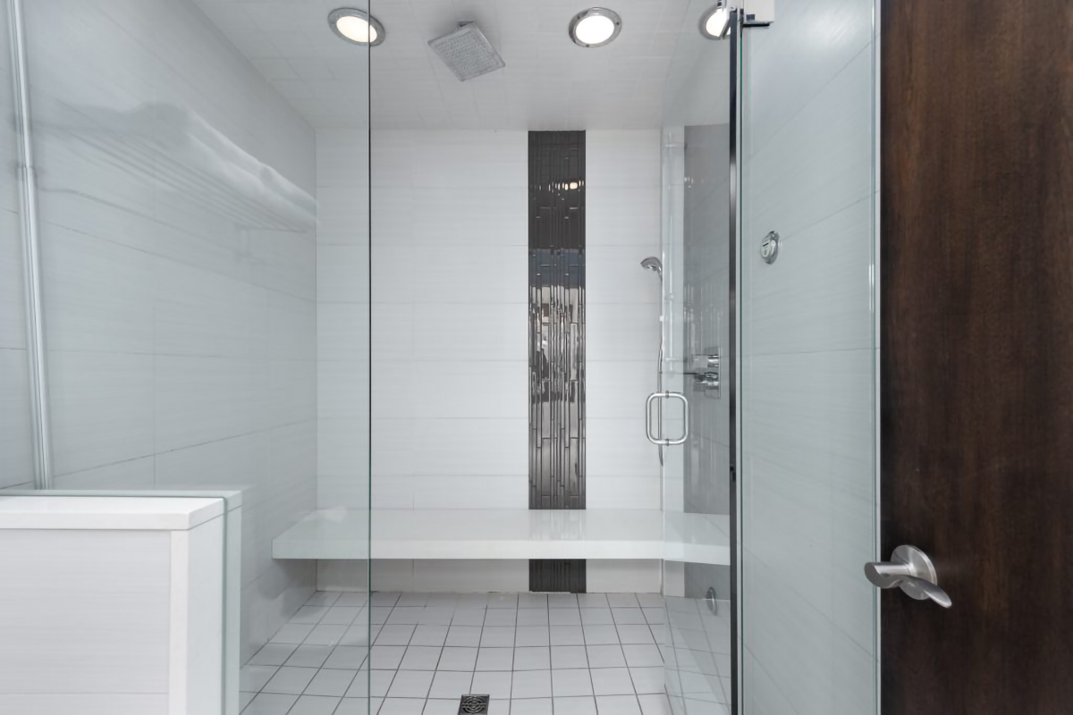 4227 Lions Ave, North Vancouver 29