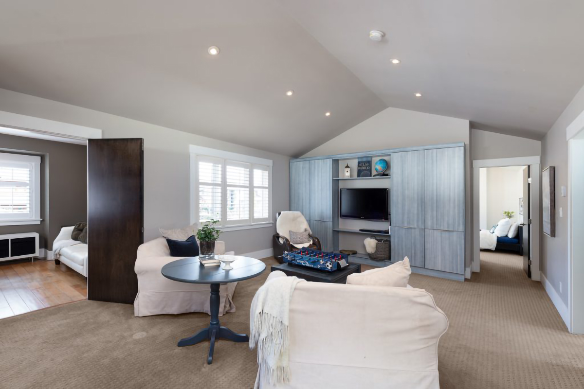 4227 Lions Ave, North Vancouver 36