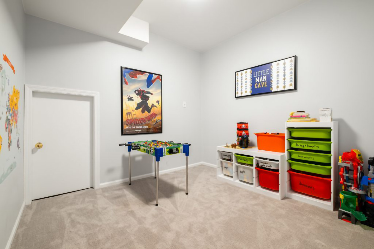 2545 Edgemont Blvd, North Vancouver 44