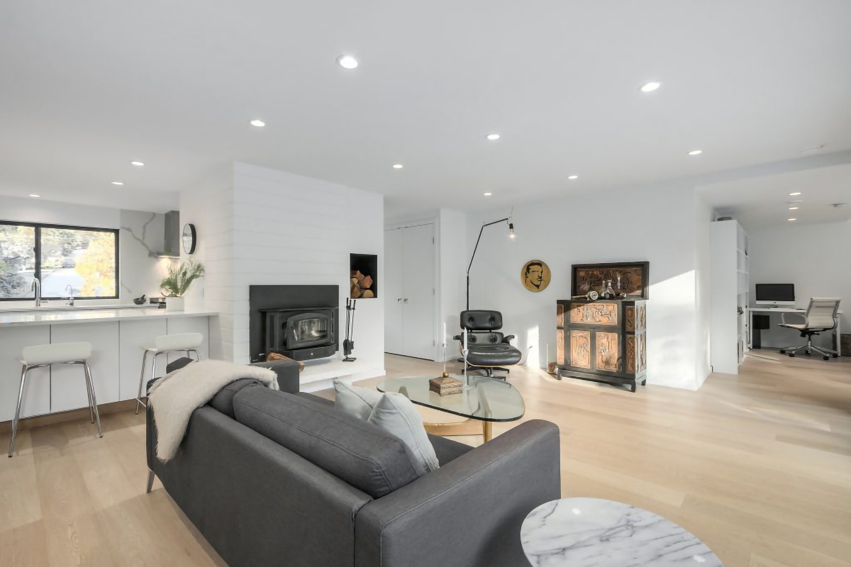 1388 Appin Road, North Vancouver 9