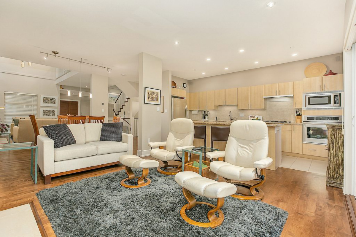 #9 - 3750 Edgemont Blvd, North Vancouver 12