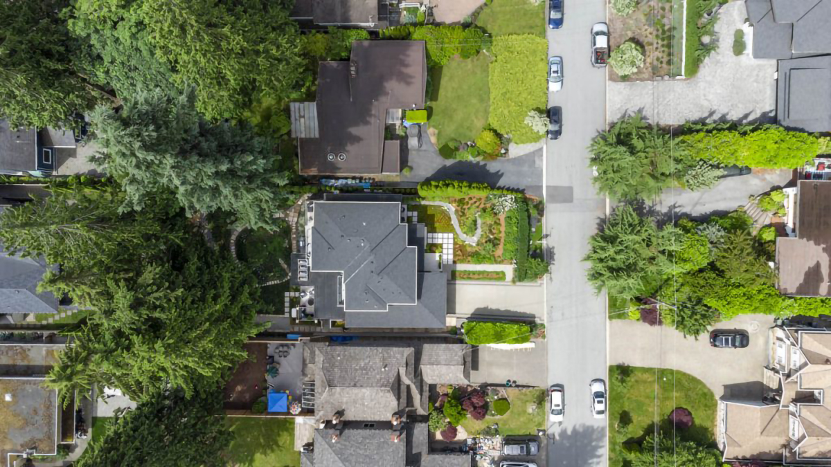 939 Clements Ave, North Vancouver 8