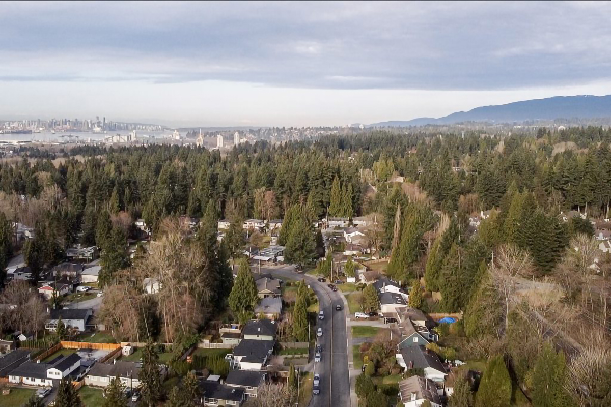 3083 Plymouth Drive, North Vancouver 10