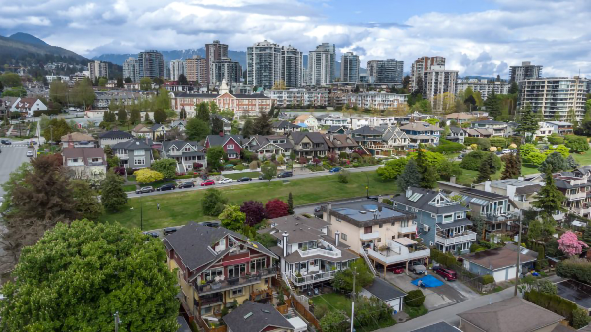 269B W 6TH STREET, NORTH VANCOUVER 34