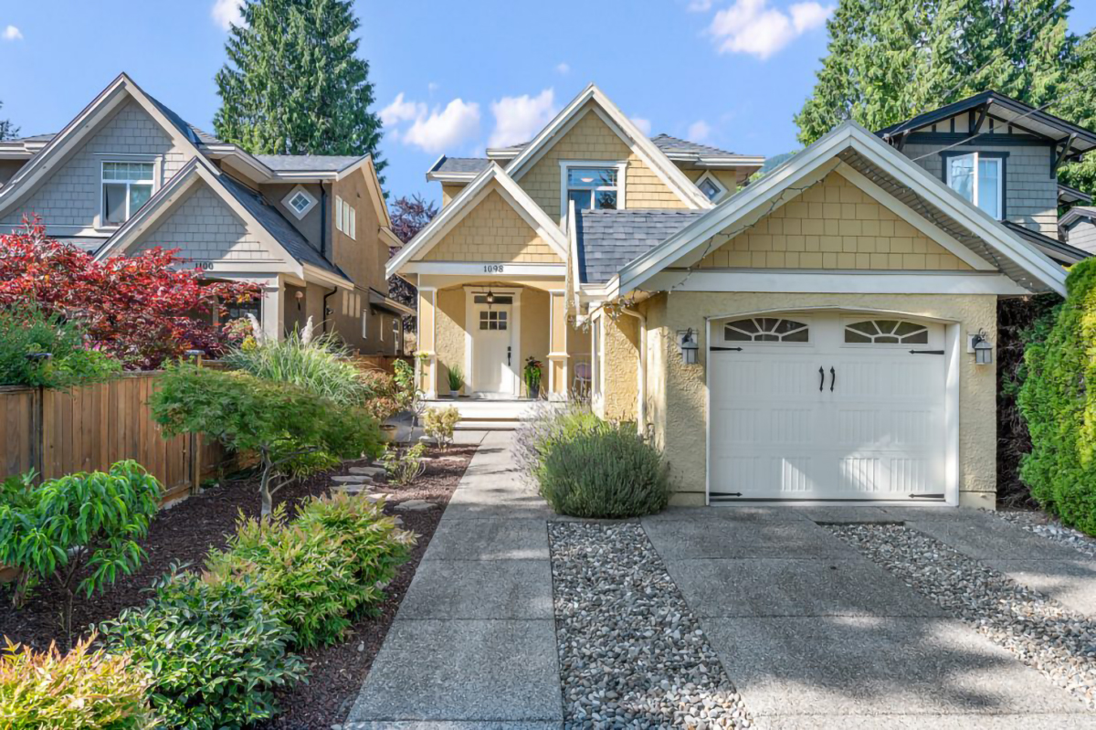 1098 Canyon Boulevard, North Vancouver