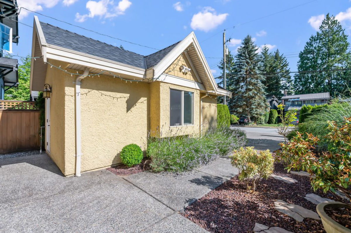 1098 Canyon Boulevard, North Vancouver 35