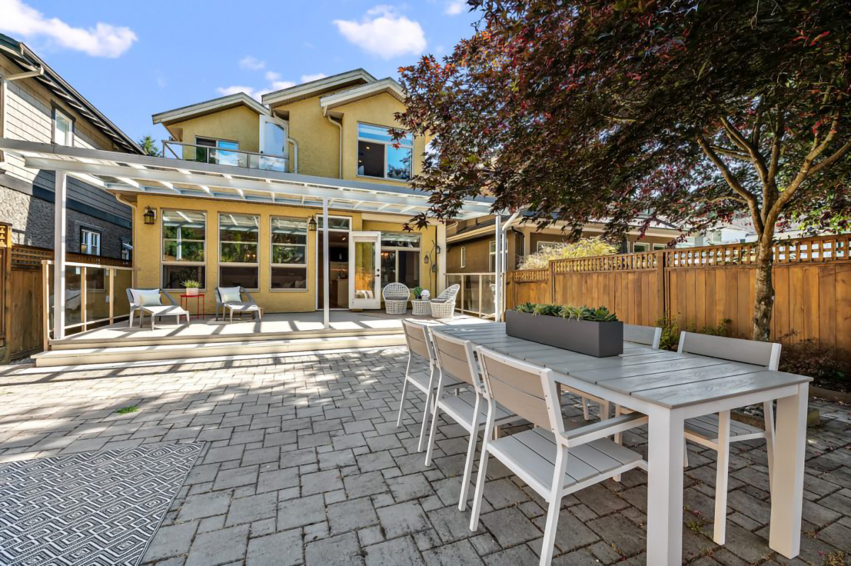 1098 Canyon Boulevard, North Vancouver 37