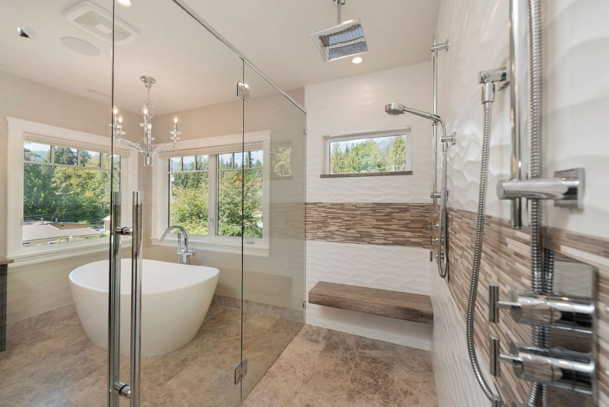 946 Clements Ave, North Vancouver 10