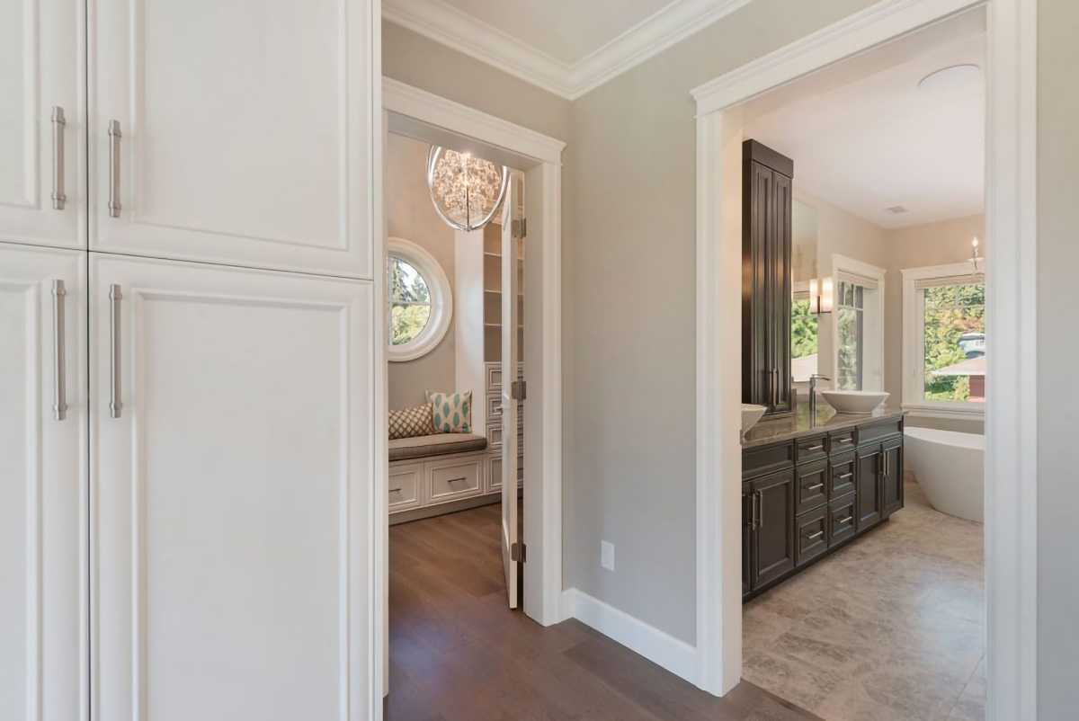 946 Clements Ave, North Vancouver 13