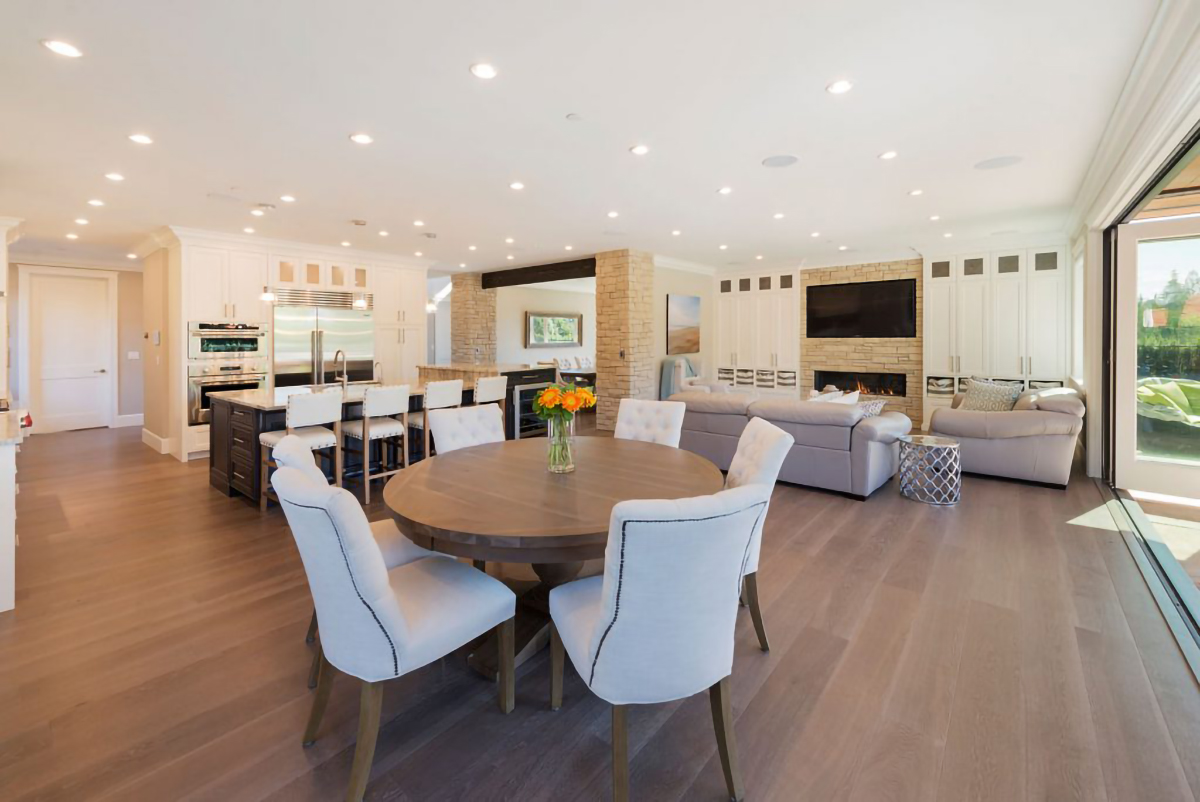946 Clements Ave, North Vancouver 17