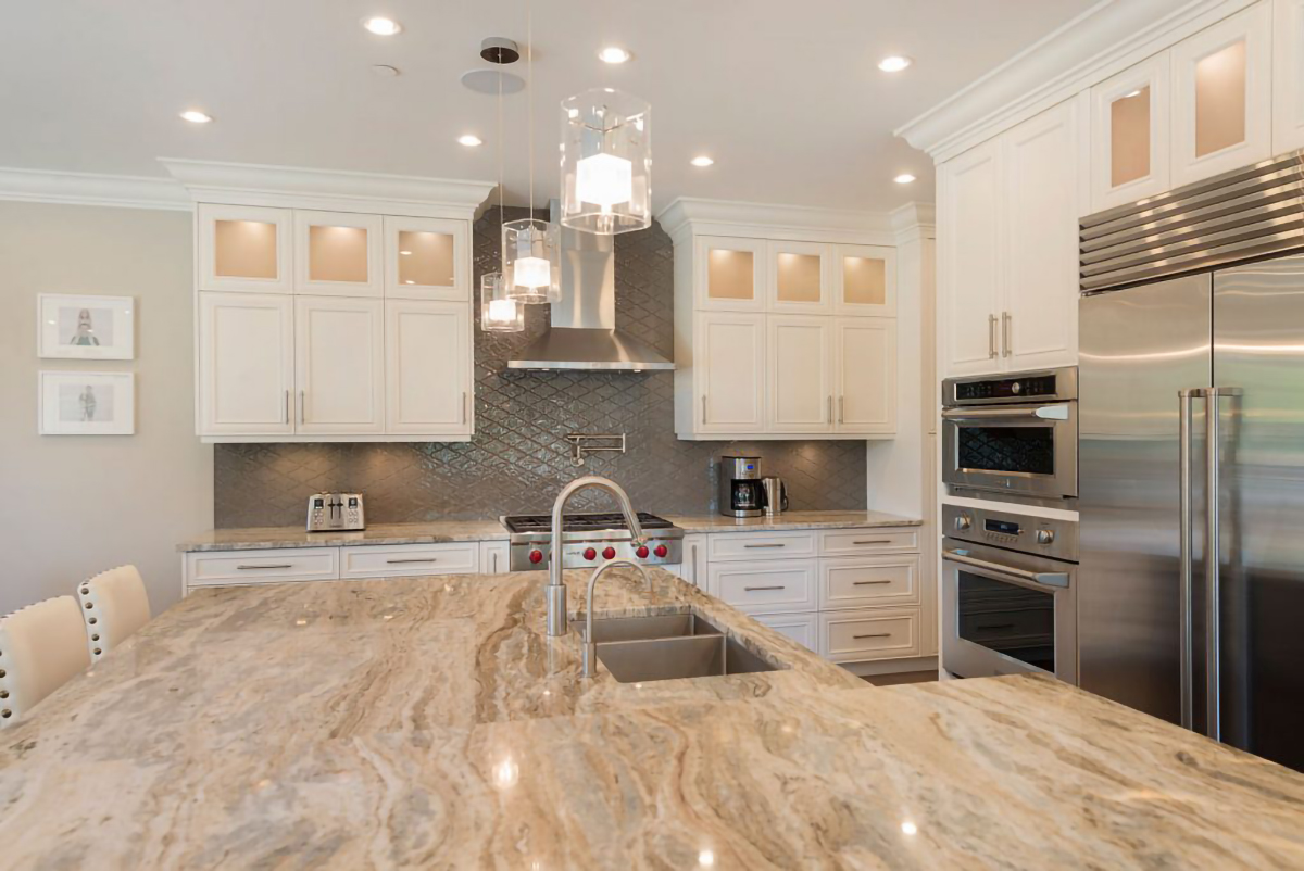 946 Clements Ave, North Vancouver 22