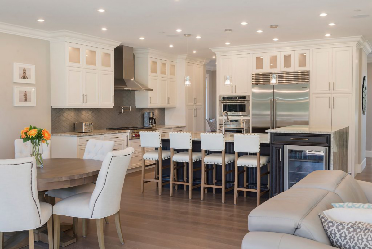 946 Clements Ave, North Vancouver 25