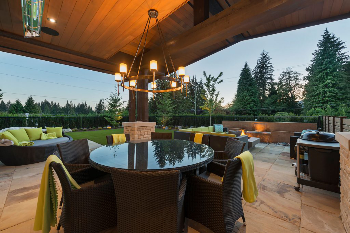 946 Clements Ave, North Vancouver 29