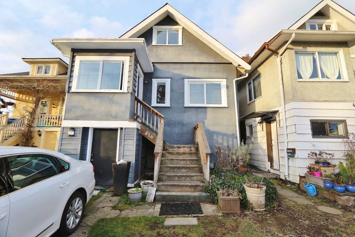 416 - 418 E 16th St, North Vancouver 18