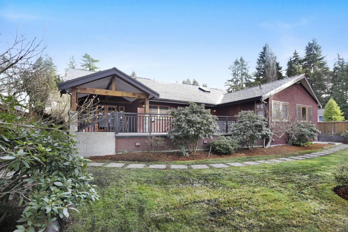 3083 Plymouth Drive, North Vancouver 23
