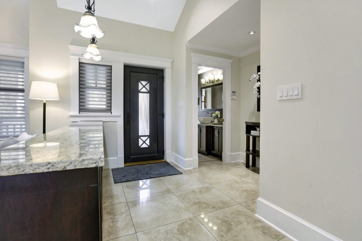 3083 Plymouth Drive, North Vancouver 26