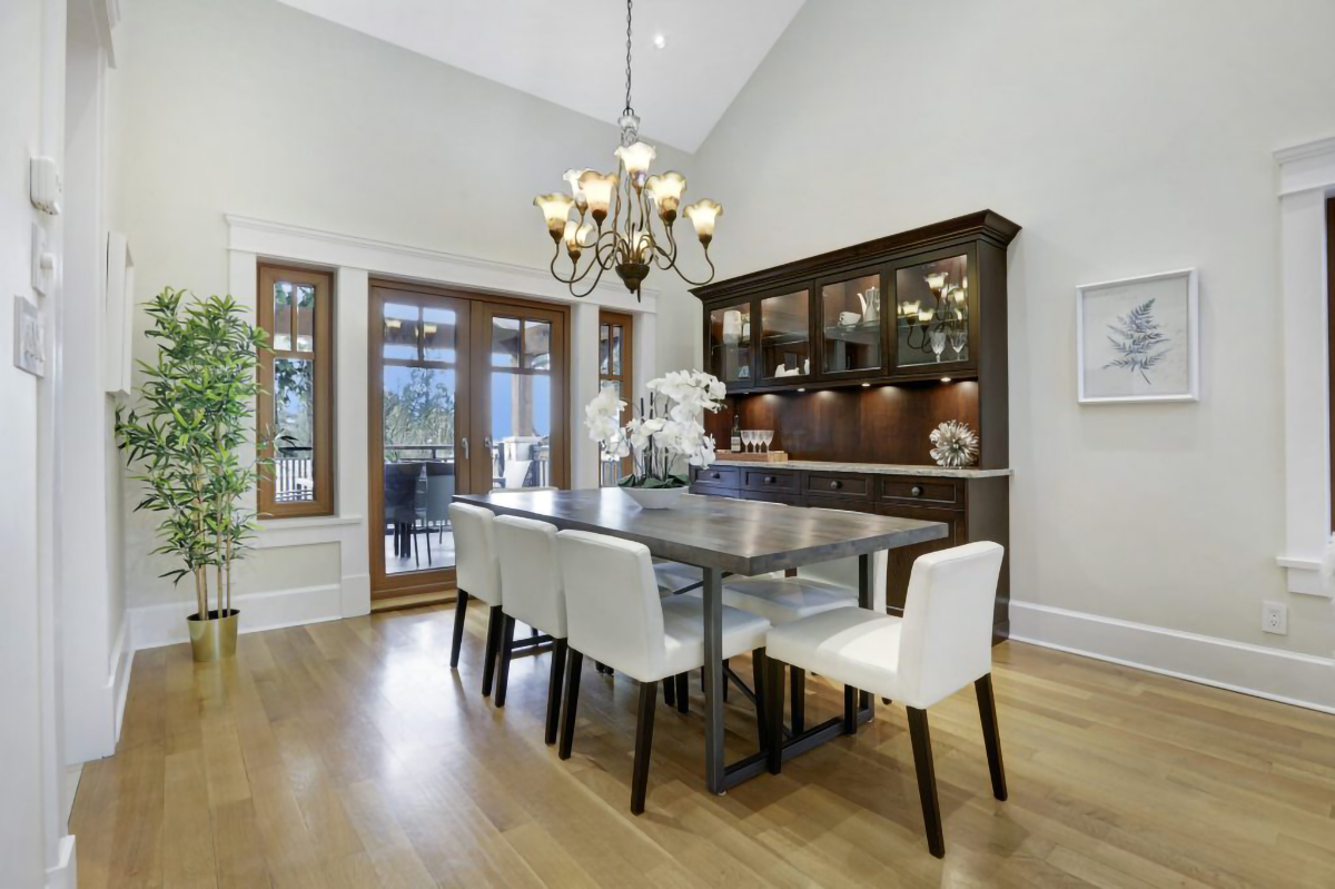 3083 Plymouth Drive, North Vancouver 32
