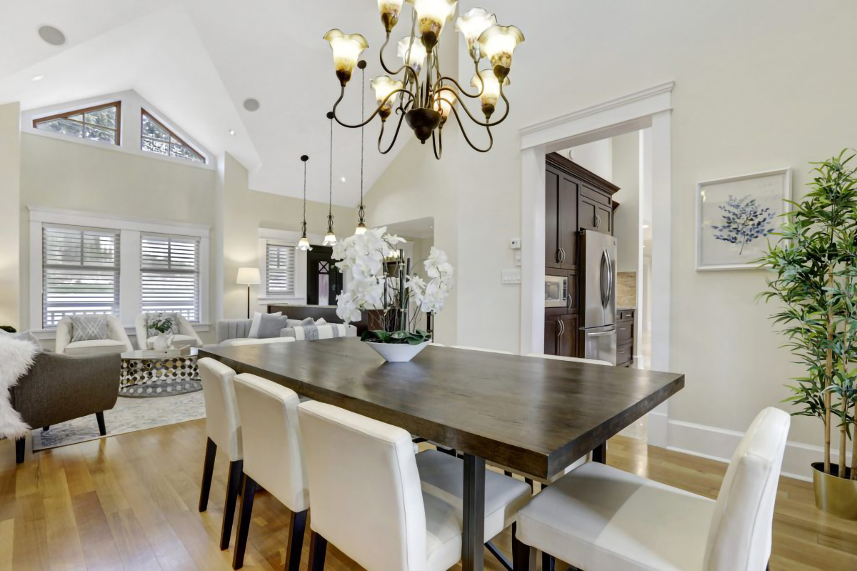 3083 Plymouth Drive, North Vancouver 33