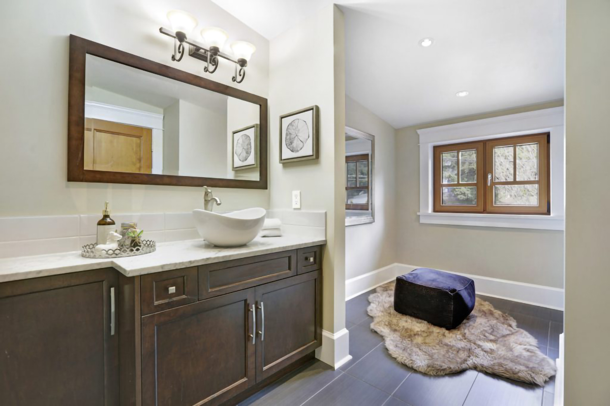 3083 Plymouth Drive, North Vancouver 68