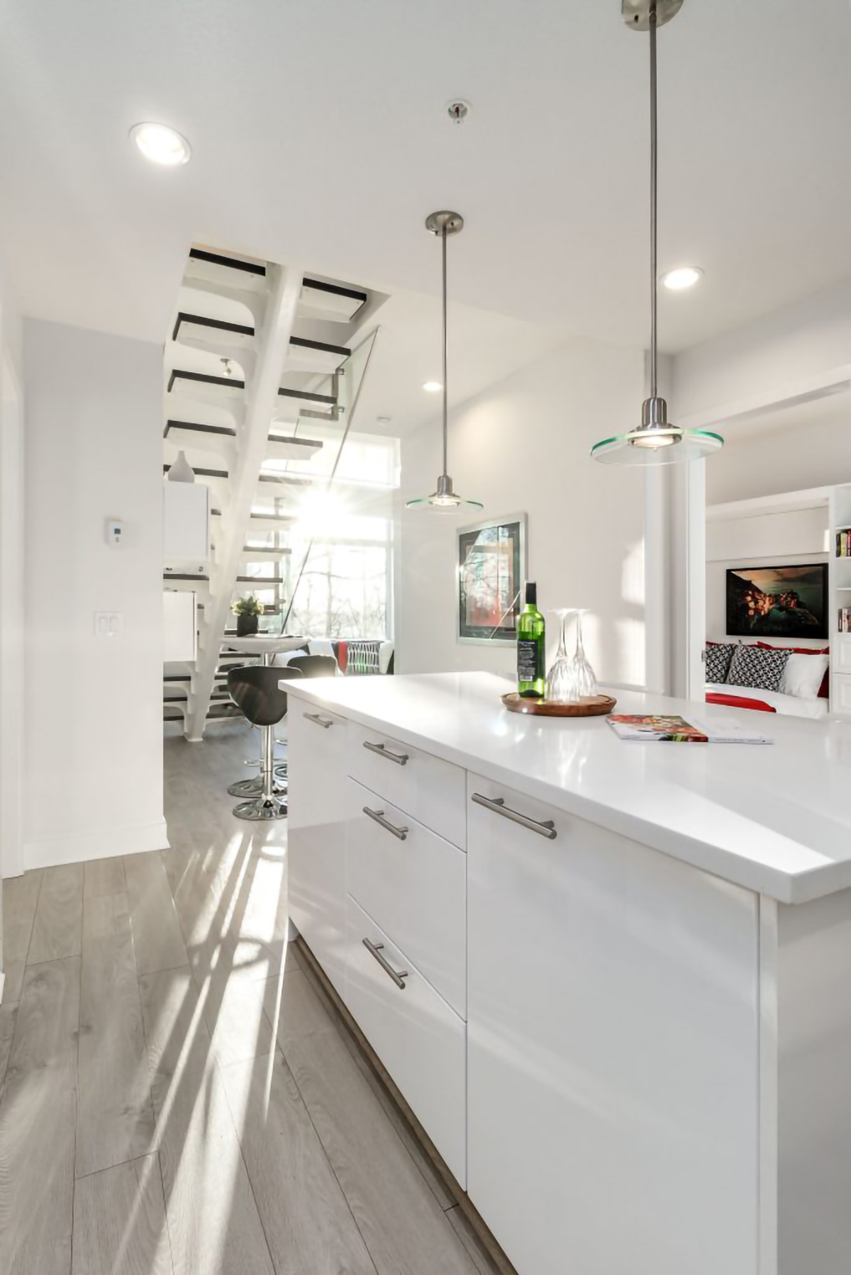 #606 - 733 W 3rd St, North Vancouver 6