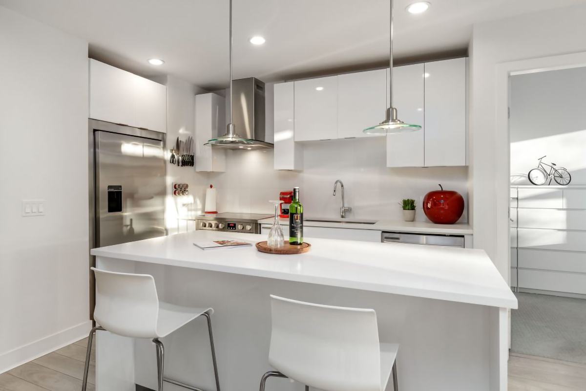 #606 - 733 W 3rd St, North Vancouver 8