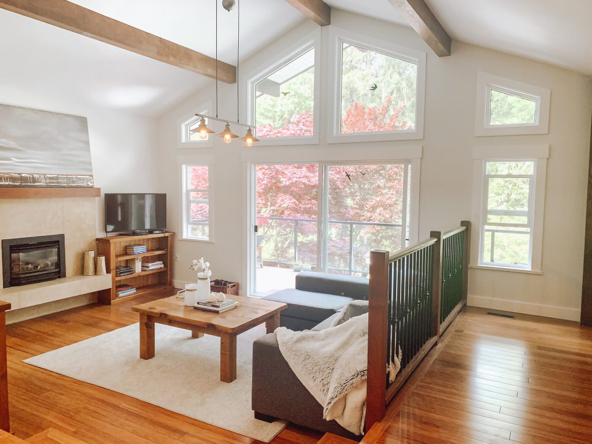 2092 Riverside Drive, North Vancouver 58